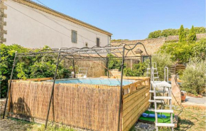 Amazing home in Générac with Outdoor swimming pool, WiFi and 3 Bedrooms